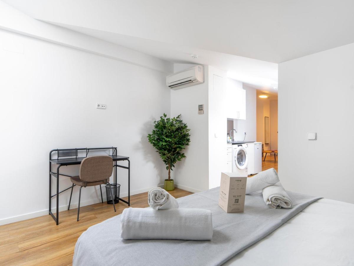 Limehome Madrid La Bolsa ภายนอก รูปภาพ